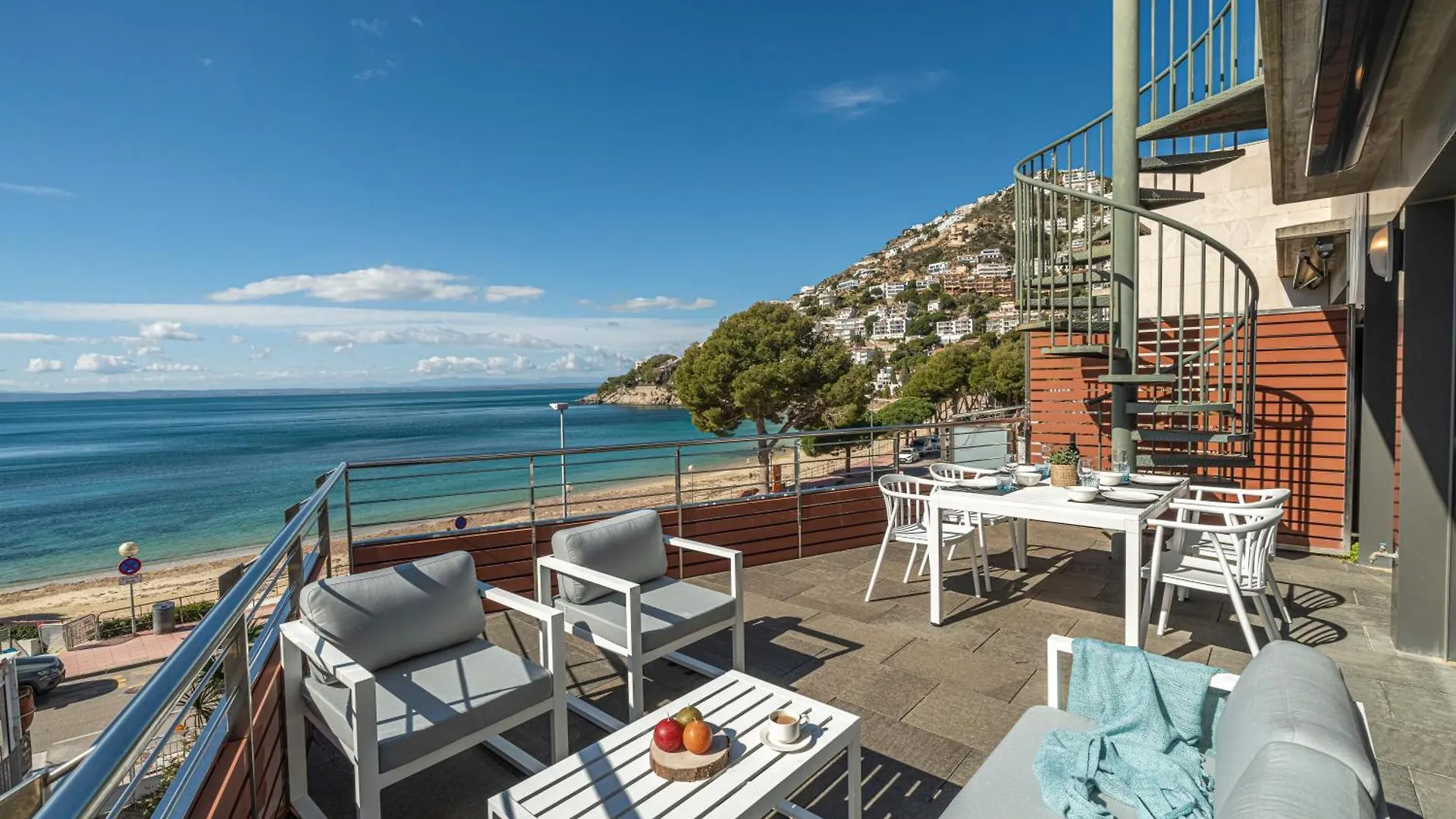 Apartamento Atico Primera Linea Playa Canyelles Roses
