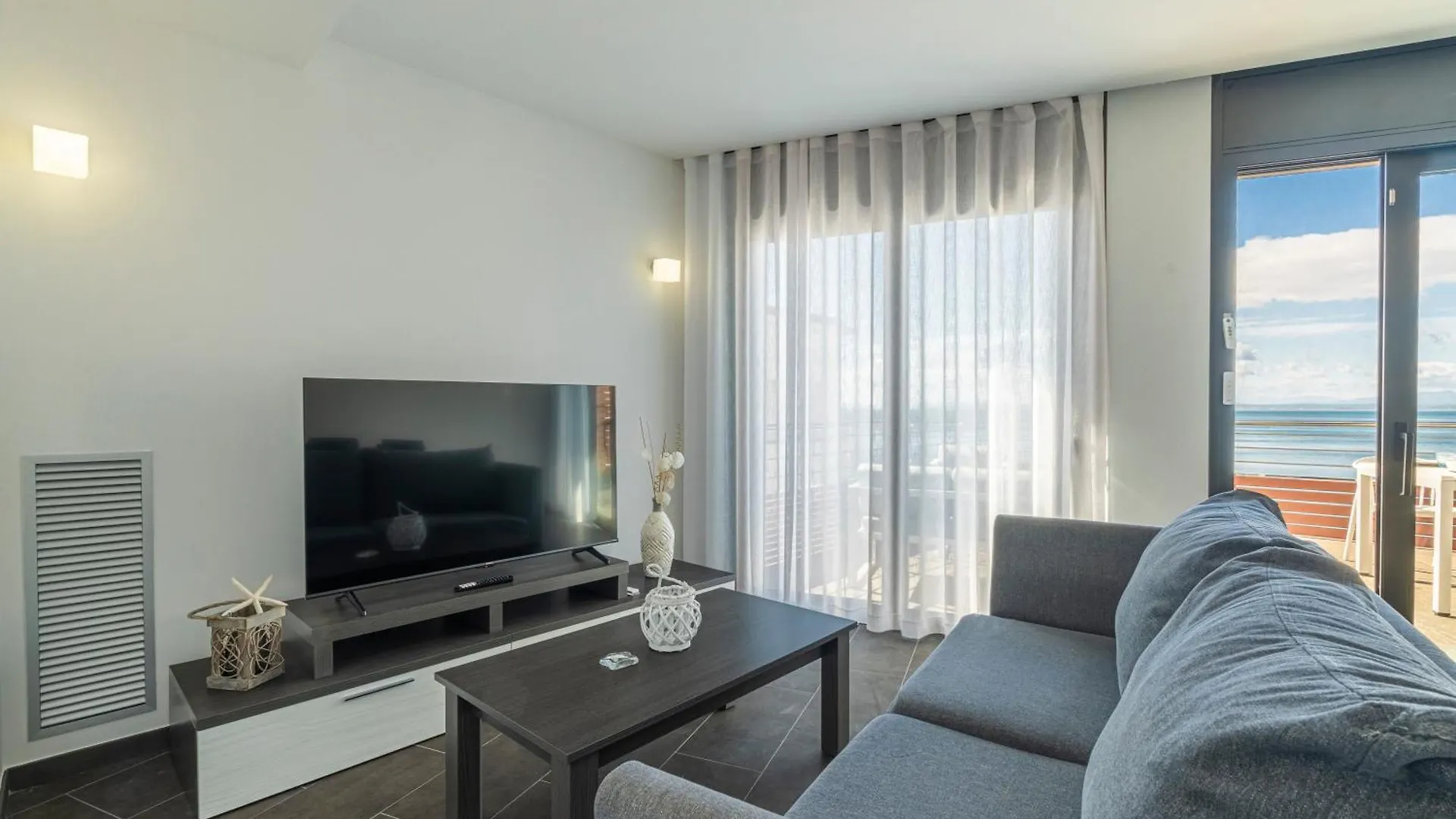 Apartamento Atico Primera Linea Playa Canyelles Roses Apartament